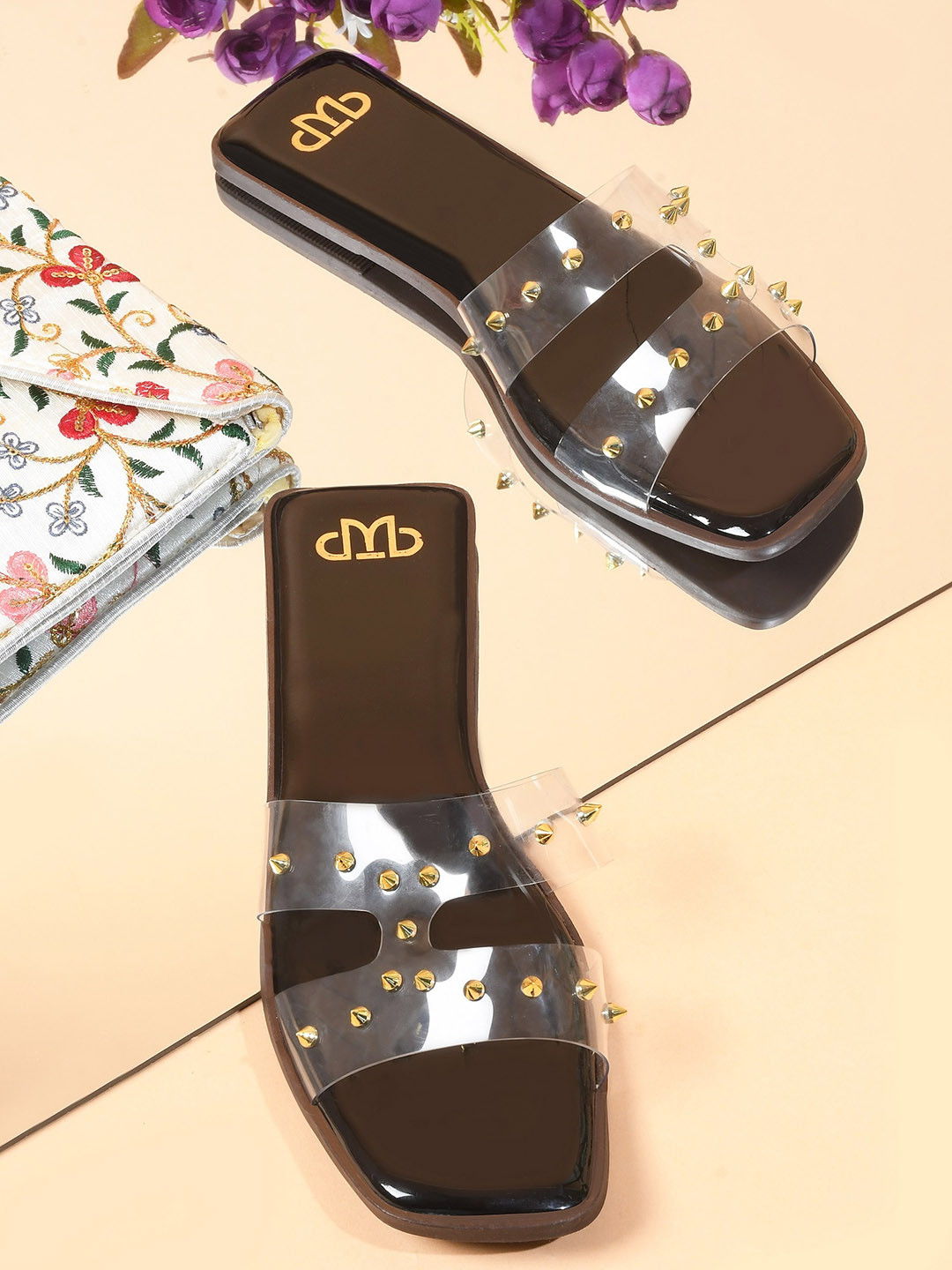 

THE WHITE POLE Open Toe Flats, Black
