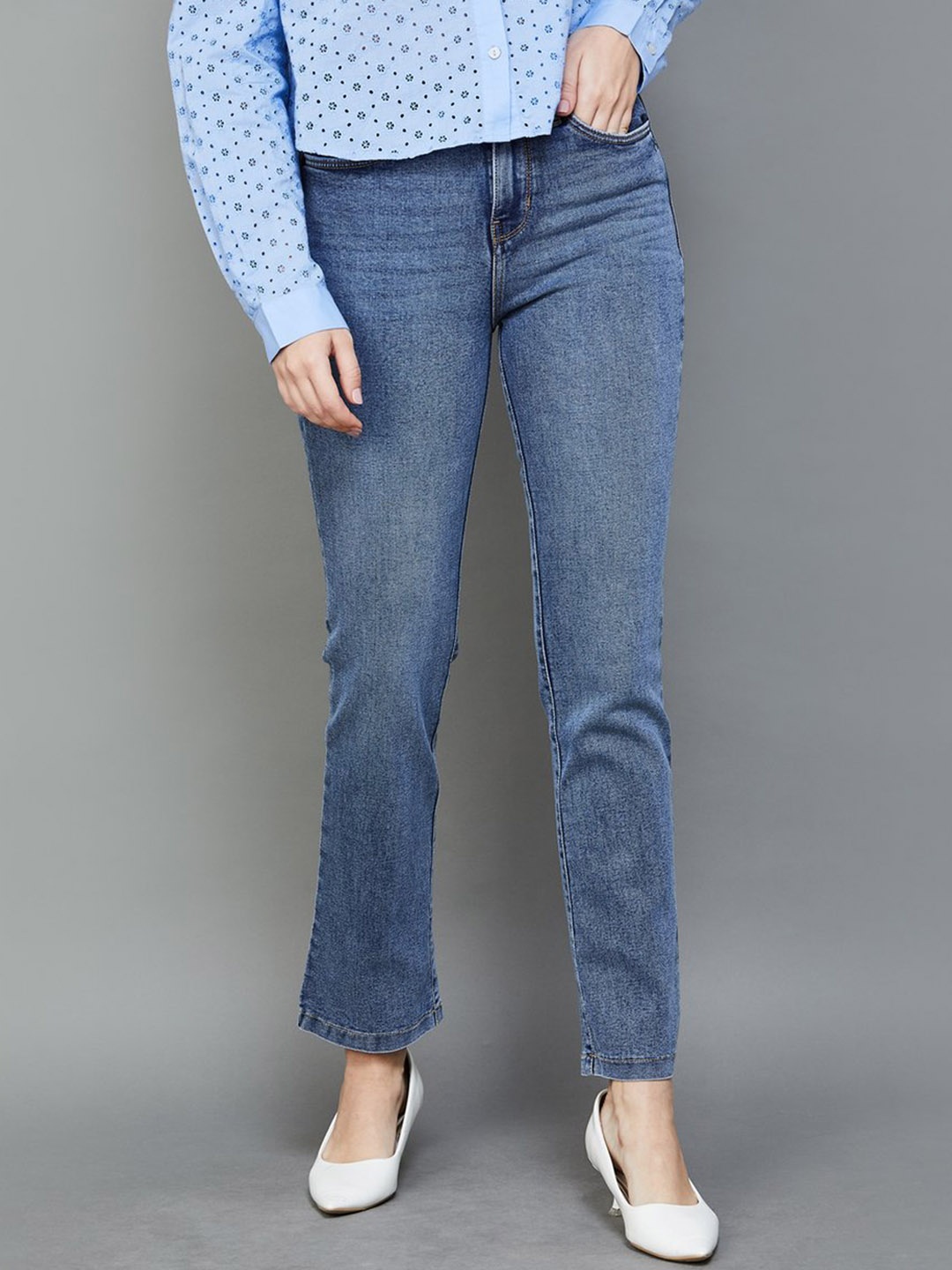 

Xpose Women Comfort Bootcut High-Rise Light Fade Stretchable Jeans, Blue