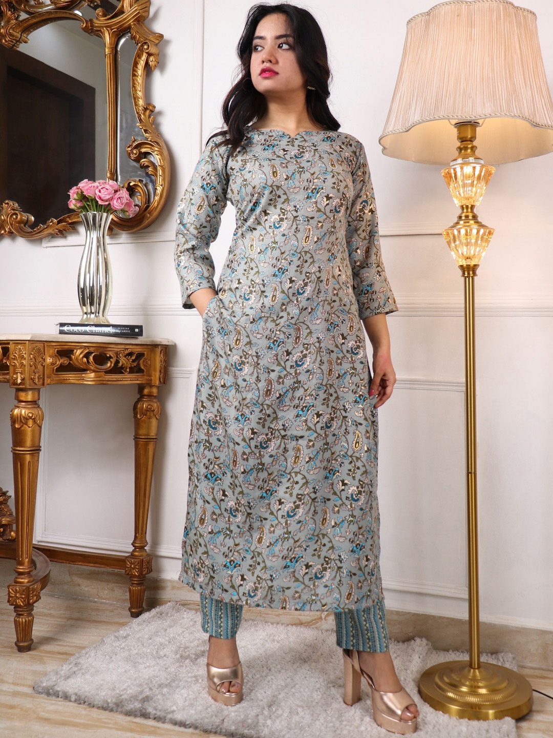 

KALINI Floral Printed Regular Kurta With Trouser, Blue