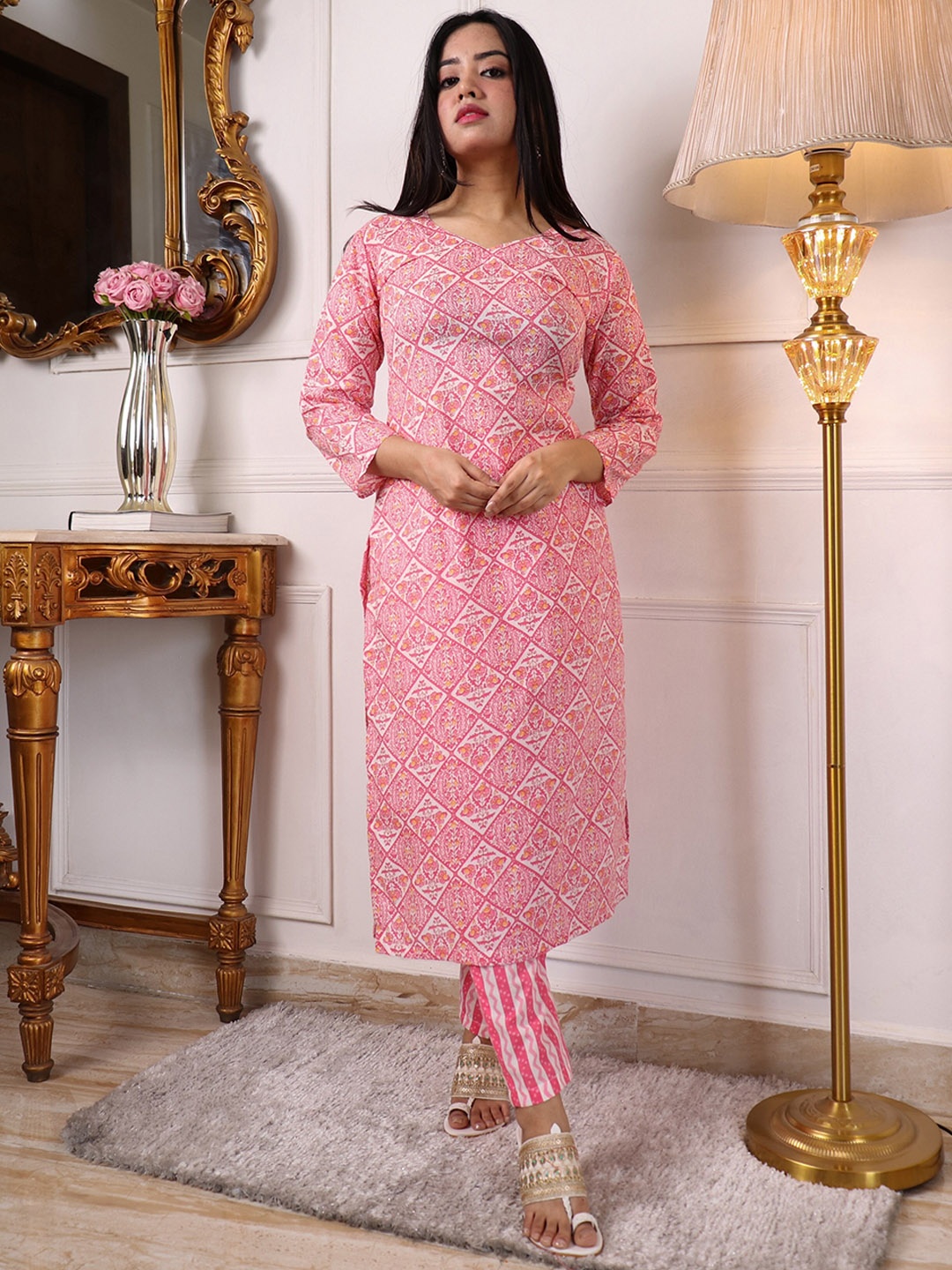 

KALINI Geometric Printed Regular Kurta with Trouser, Pink