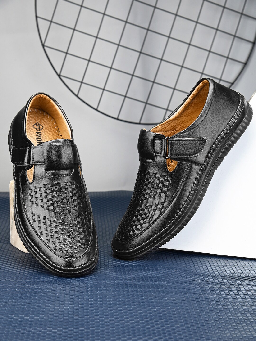 

mr.wonker Men Comfort Sandals, Black