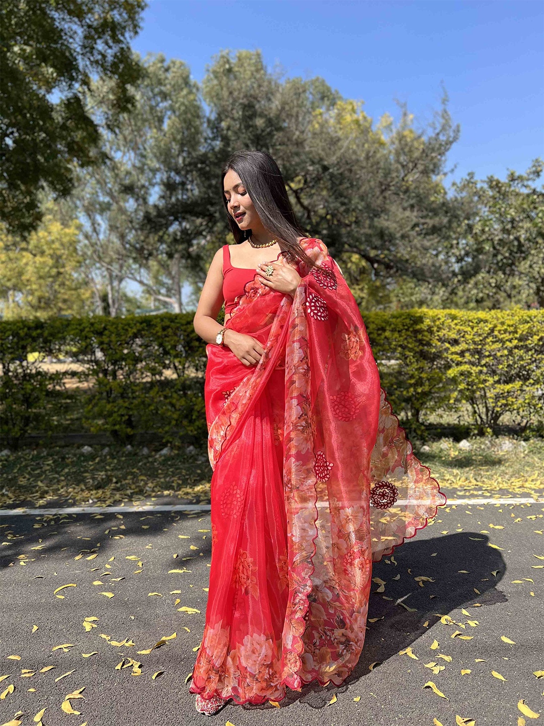 

DEVATITHI Floral Embroidered Organza Saree, Red
