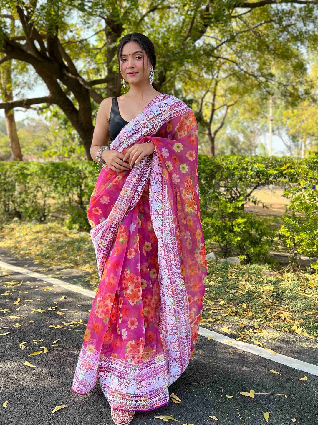 

DEVATITHI Floral Embroidered Organza Saree, Pink