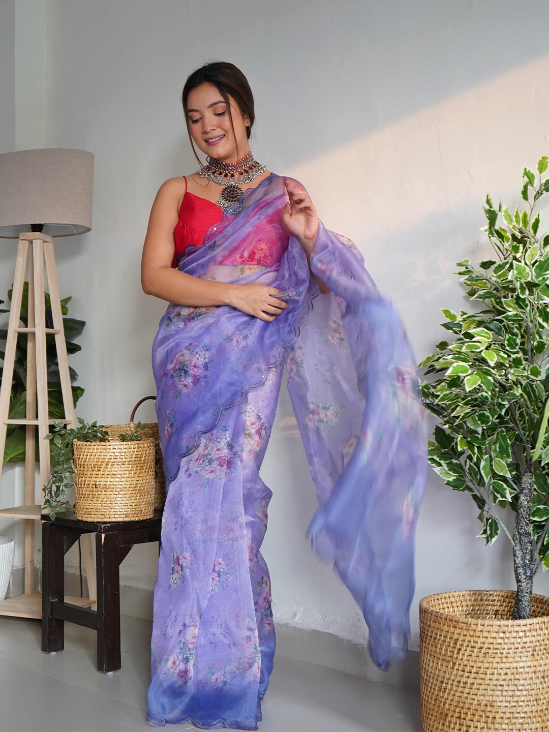 

DEVATITHI Floral Embroidered Organza Saree, Blue