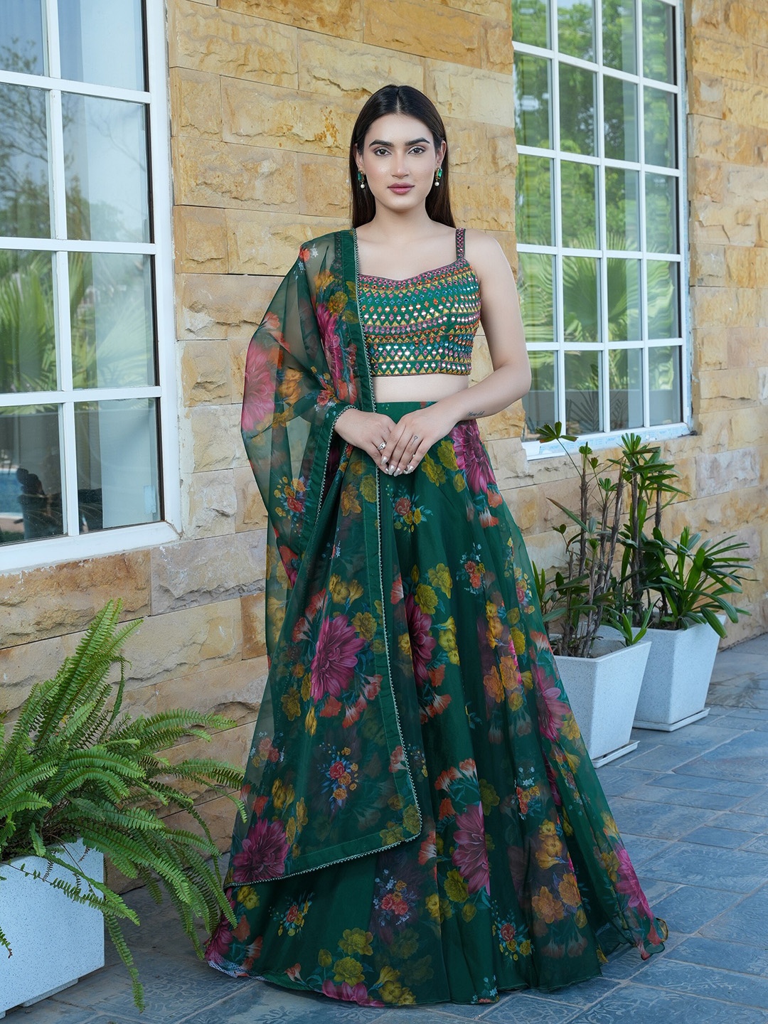 

ALIYANA Embroidered Mirror Work Ready to Wear Lehenga & Blouse With Dupatta, Green