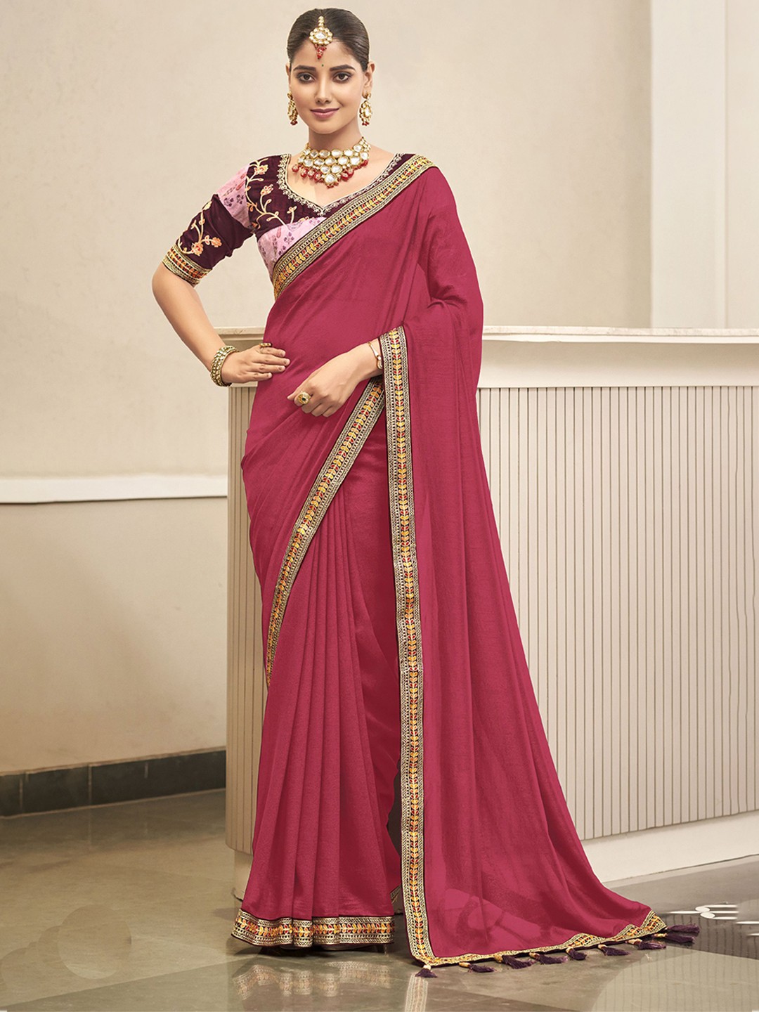 

VIRICA Embroidered Satin Saree, Pink