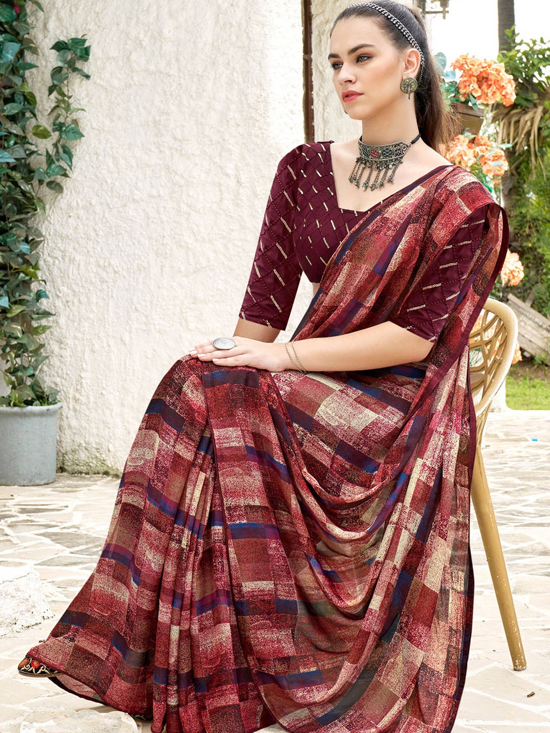 

VIRICA Pure Georgette Saree, Maroon