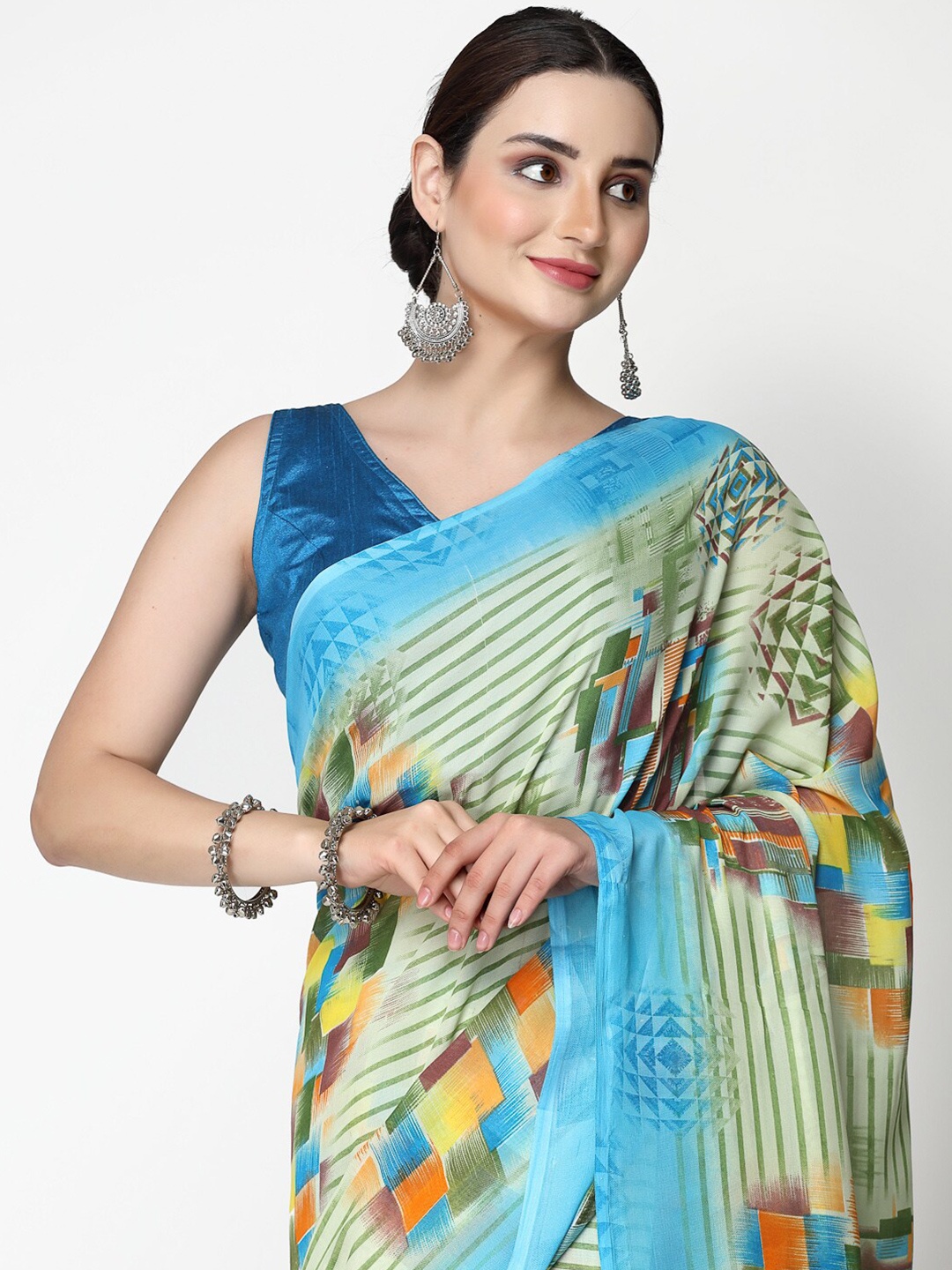 

ISHQY Checked Pure Georgette Saree, Green