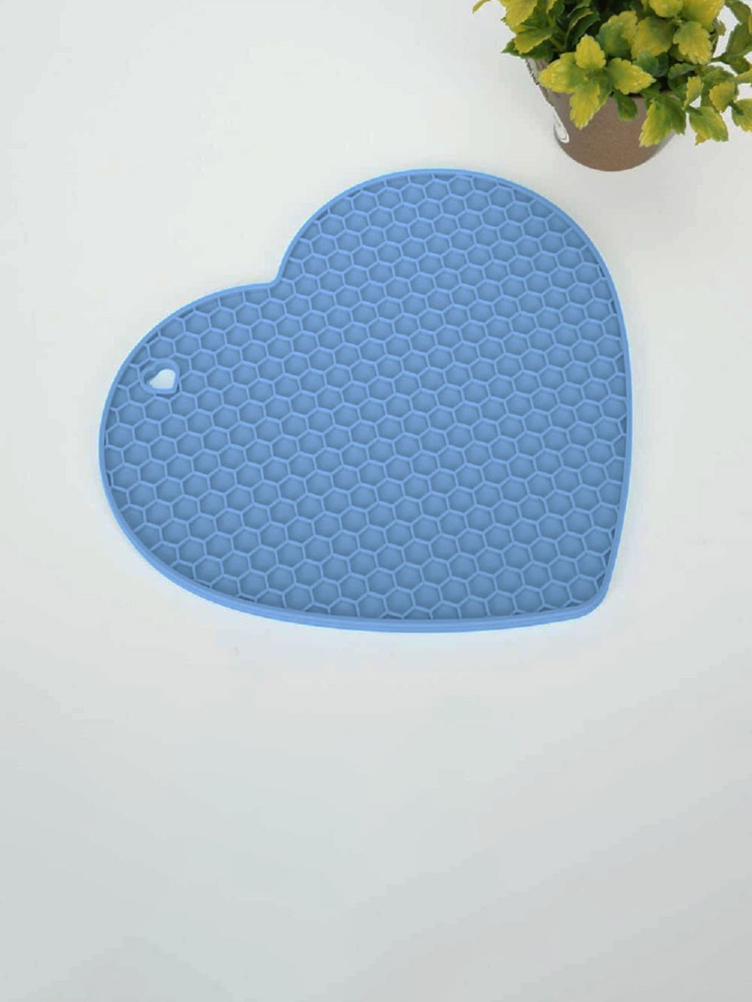 

P-Plus International Blue 2 Pieces Silicone Trivet