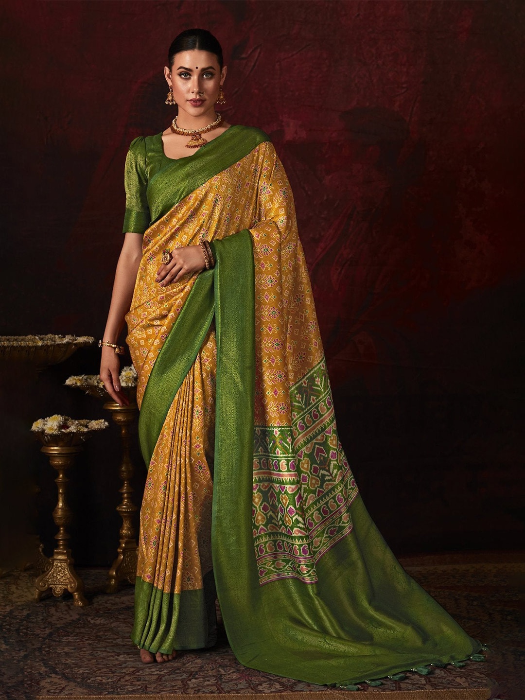 

MySilkLove Floral Zari Silk Blend Banarasi Saree, Yellow