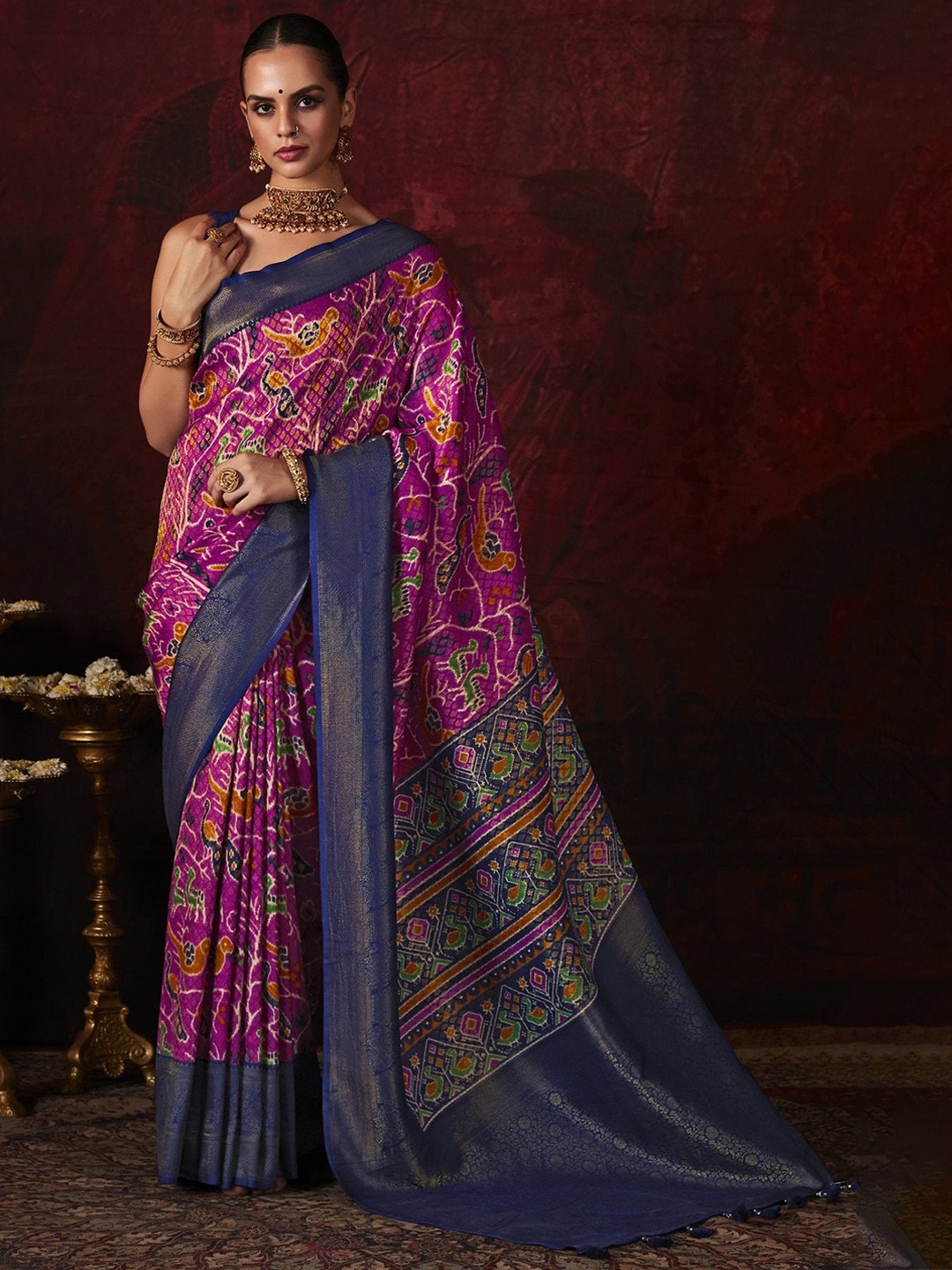 

MySilkLove Ethnic Motifs Zari Silk Blend Banarasi Saree, Pink
