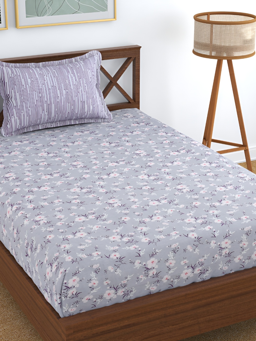 

UrbanArts Purple & White Floral 400 TC Single Superfine Bedsheet With 1 Pillow Cover
