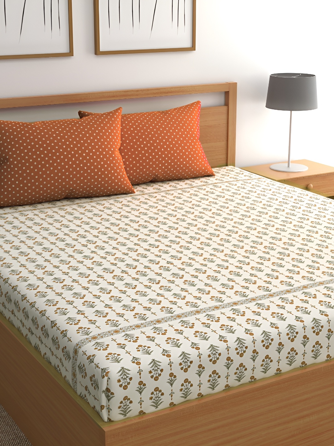 

UrbanArts Orange & White Floral 400 TC King Superfine Bedsheet With 2 Pillow Covers