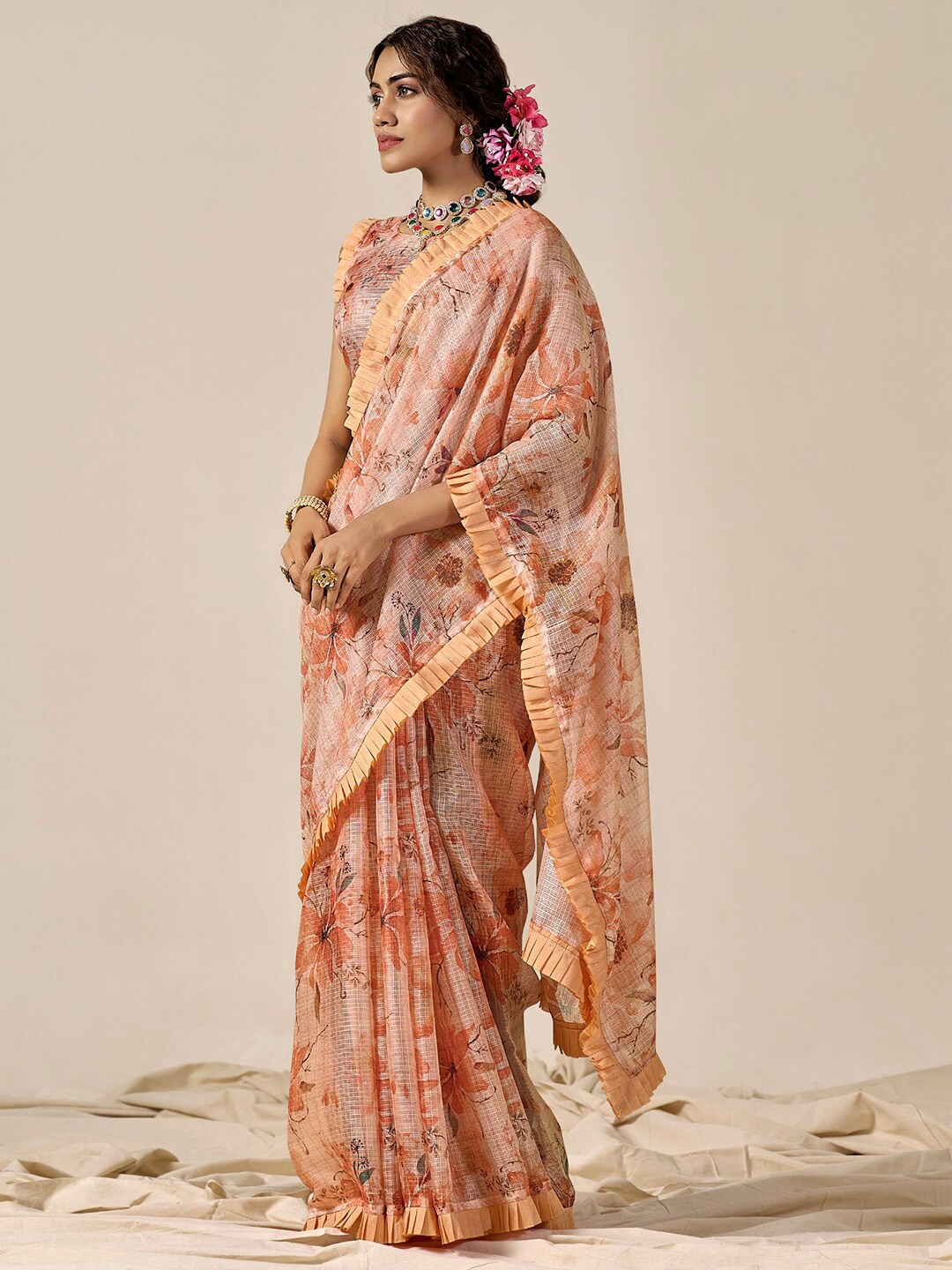 

Anouk Embellished Floral Saree, Peach