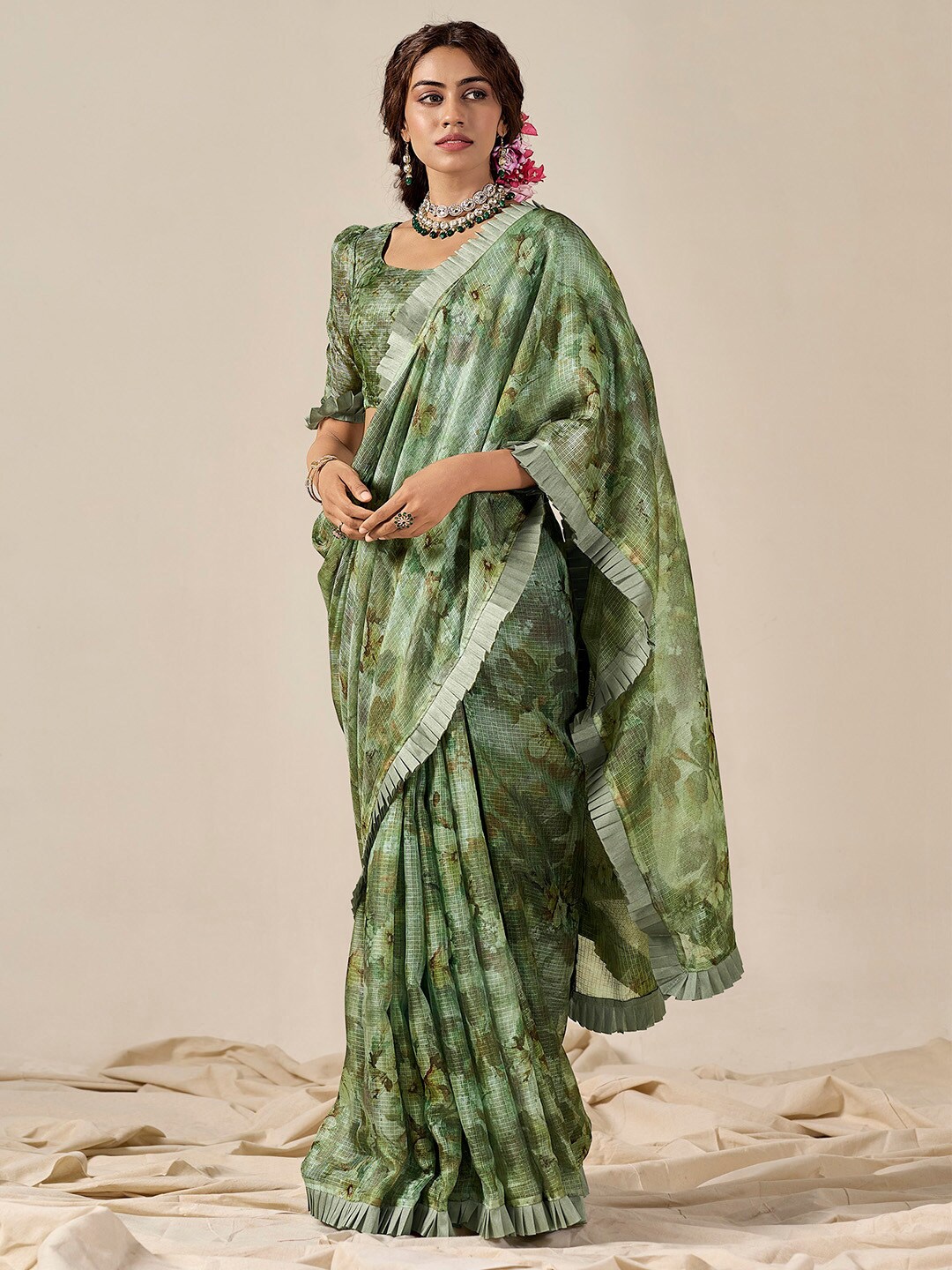 

Anouk Embellished Floral Saree, Green