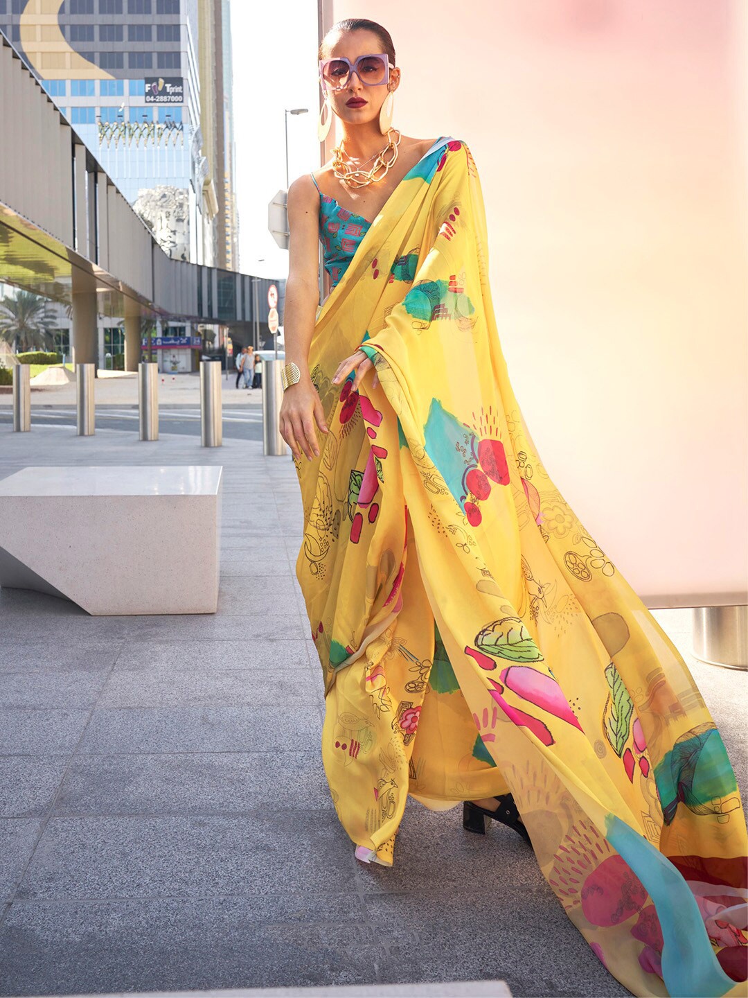 

Anouk Satin Abstract Print Saree, Yellow