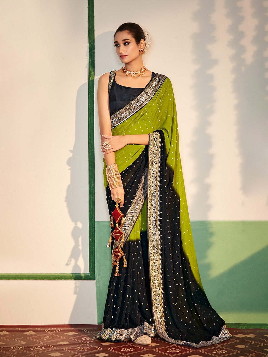 

MySilkLove Woven Design Zari Pure Georgette Banarasi Saree, Green