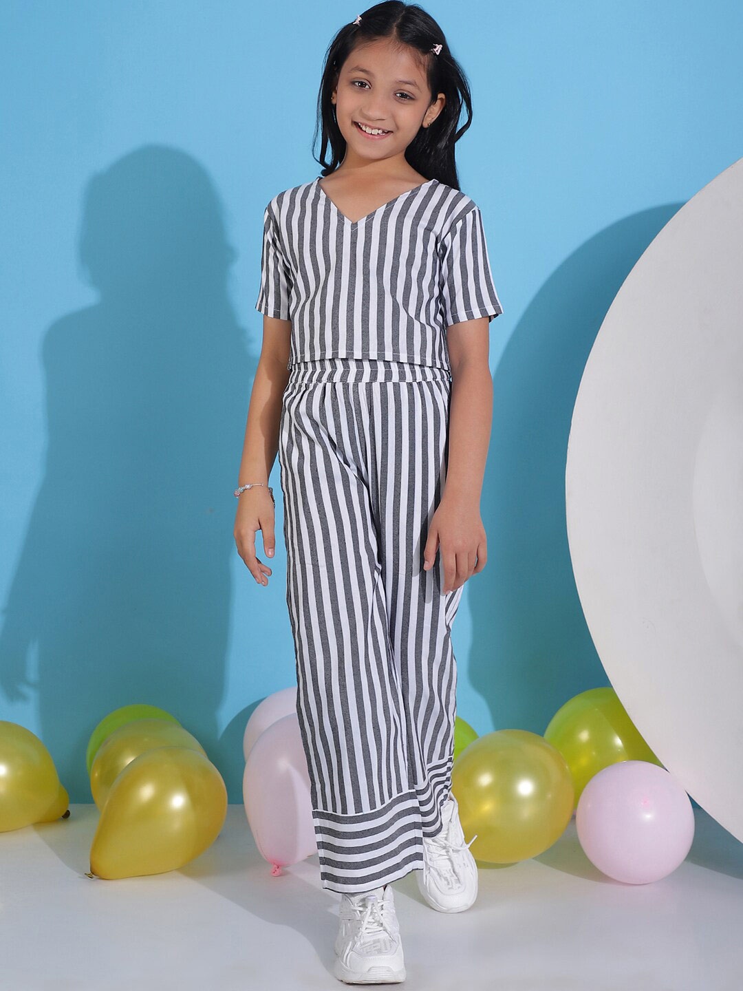 

NEUDIS Girls Striped Pure Cotton Top with Trousers, Black