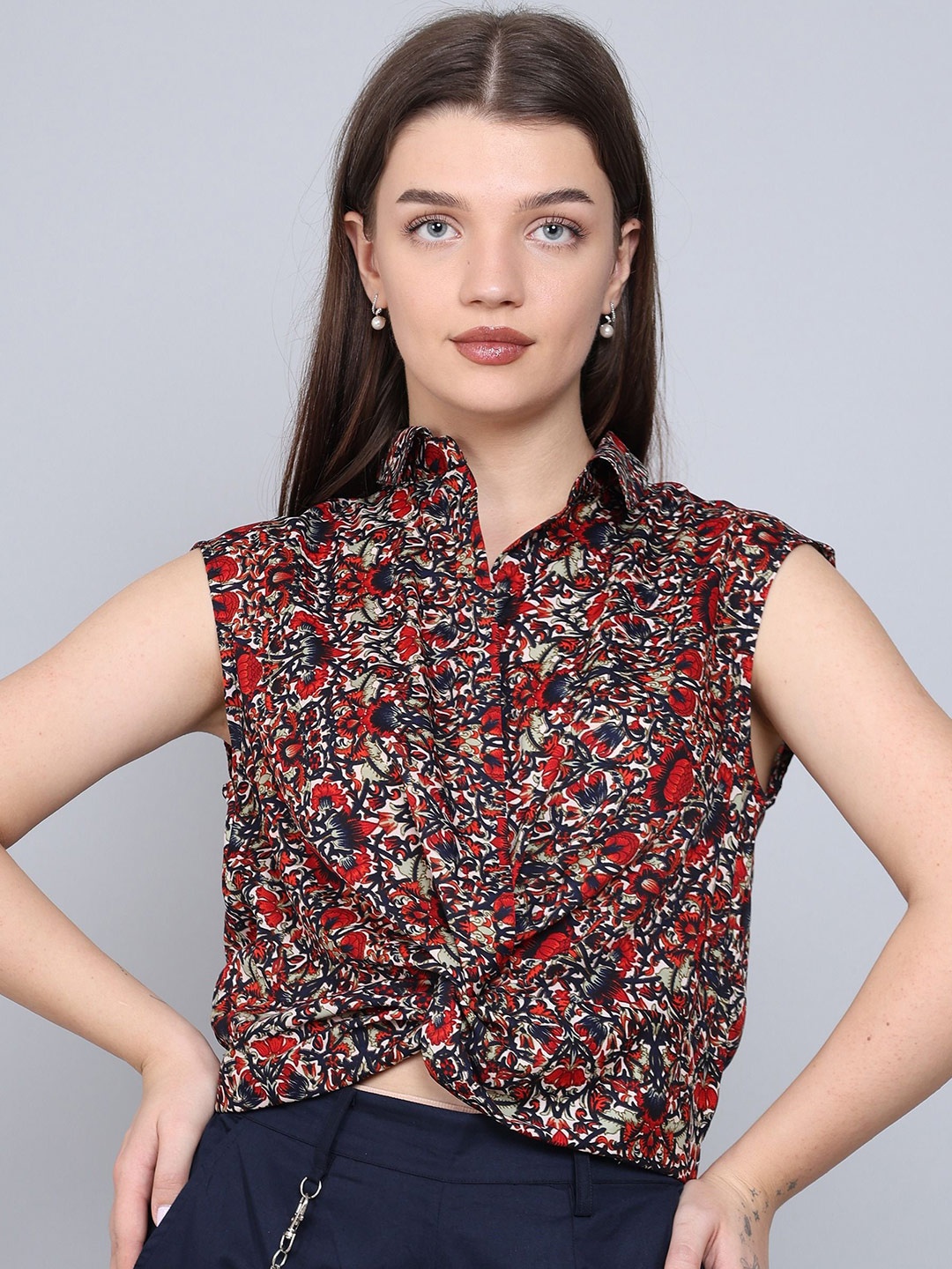 

Baawri Floral Print Shirt Collar Sleeveless Wrap Crop Top, Red