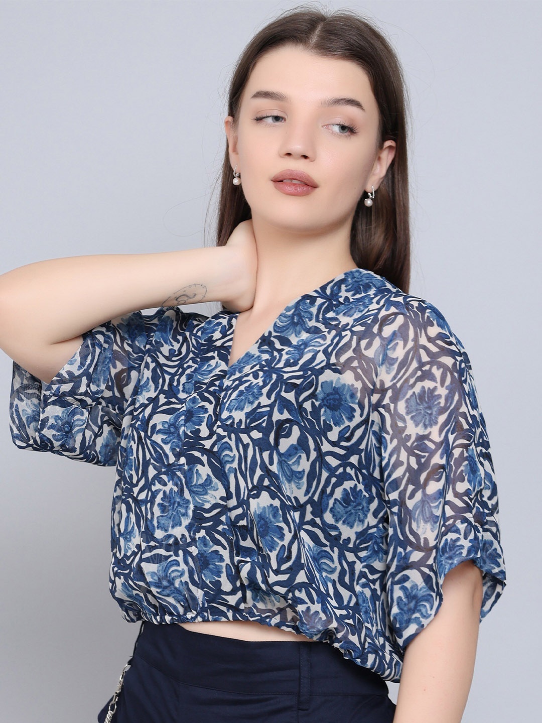 

Baawri Floral Printed Georgette Wrap Crop Top, Blue