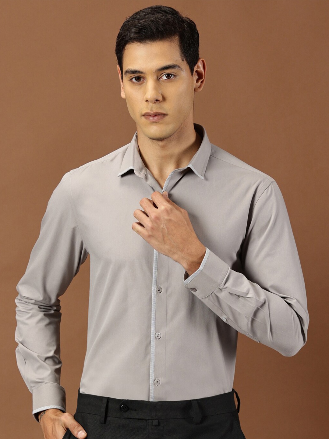 

INVICTUS Original Slim Fit Spread Collar Cotton Formal Shirt, Grey