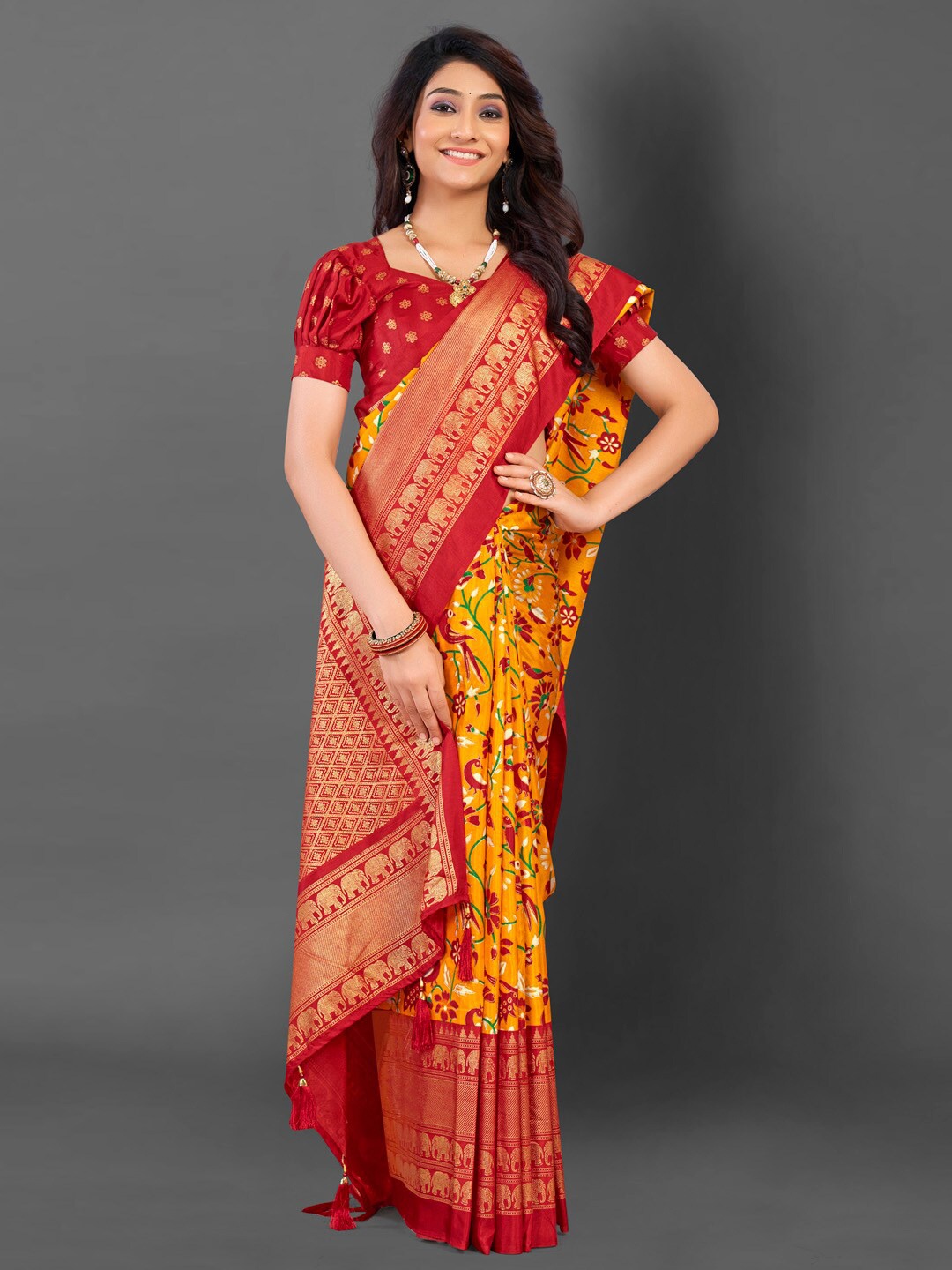 

Mitera Floral Zari Pochampally Saree, Yellow