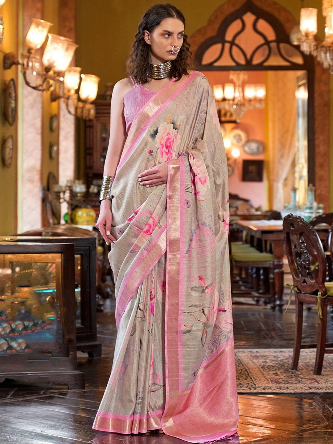 

MySilkLove Floral Zari Banarasi Saree, Pink