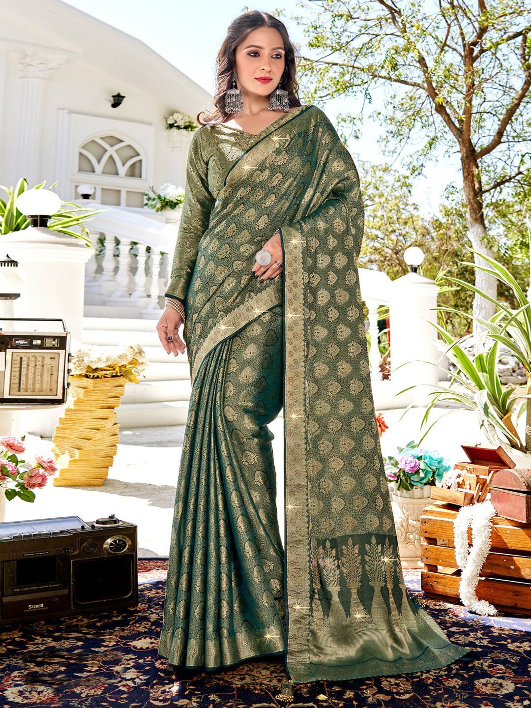 

Saree mall Ethnic Motifs Zari Pure Silk Sarees, Green