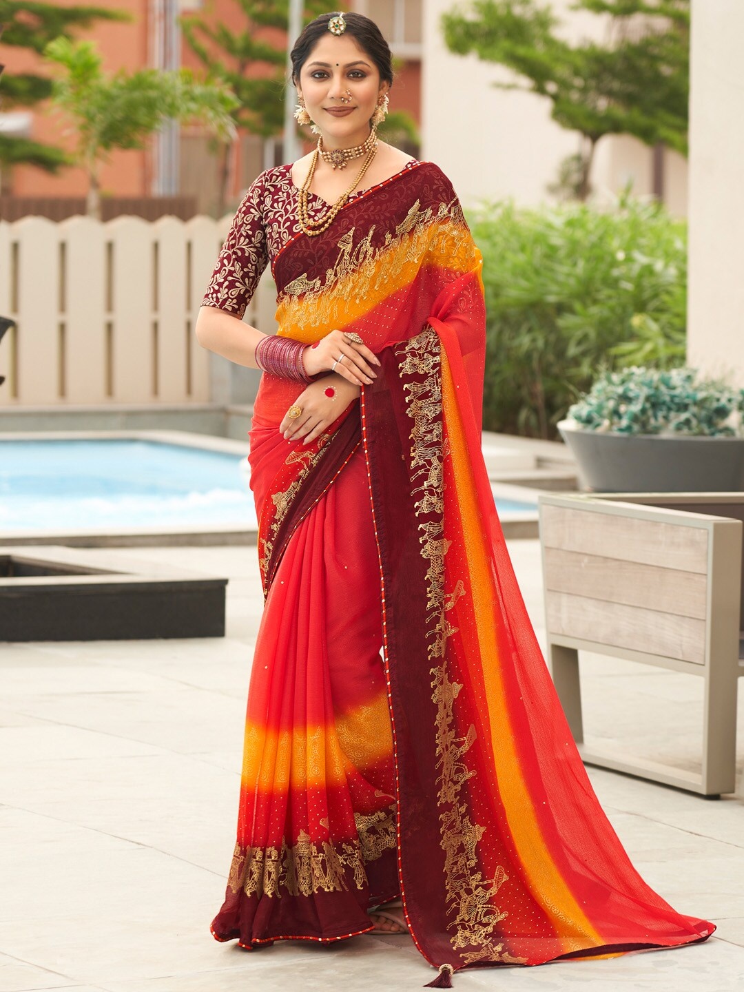 

Saree mall Ethnic Motifs Zari Poly Chiffon Sarees, Red