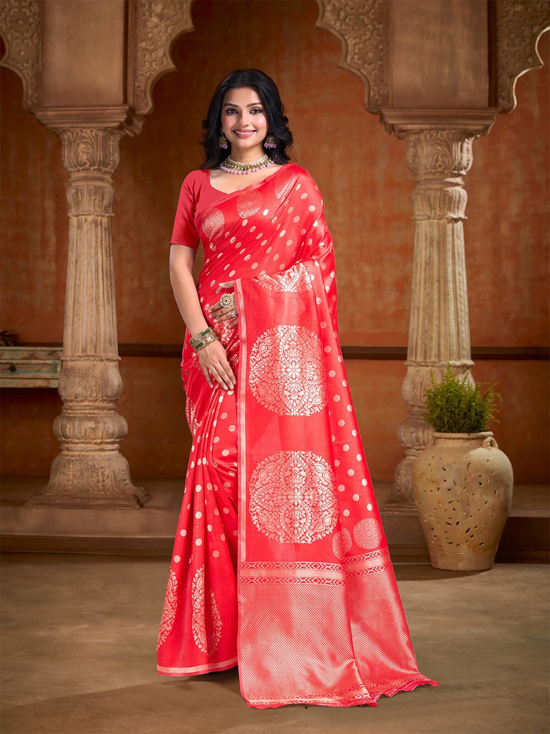

KALINI Ethnic Motifs Zari Art Silk Banarasi Saree, Red