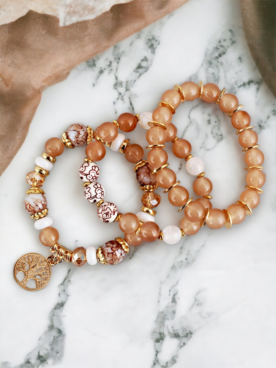

LUCKY JEWELLERY Set Of 3 Gold-Plated Elasticated Bracelet