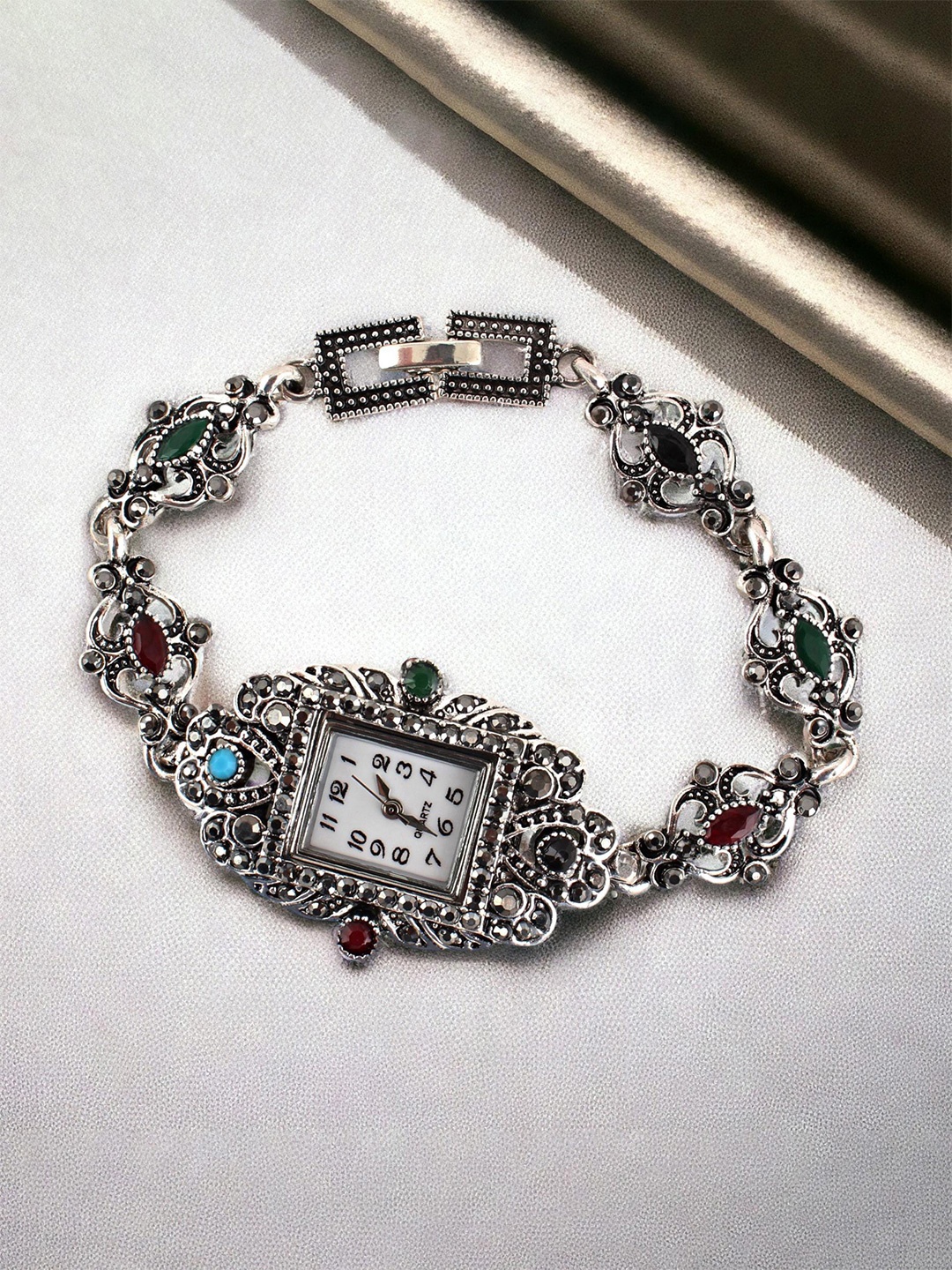 

LUCKY JEWELLERY Women Bracelet Style Straps Oxidized Analogue Watch, Silver