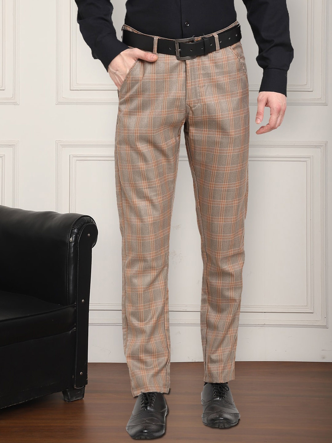 

JAINISH Men Checked Relaxed Tapered Fit Mid-Rise Pure Cotton Formal Trousers, Brown