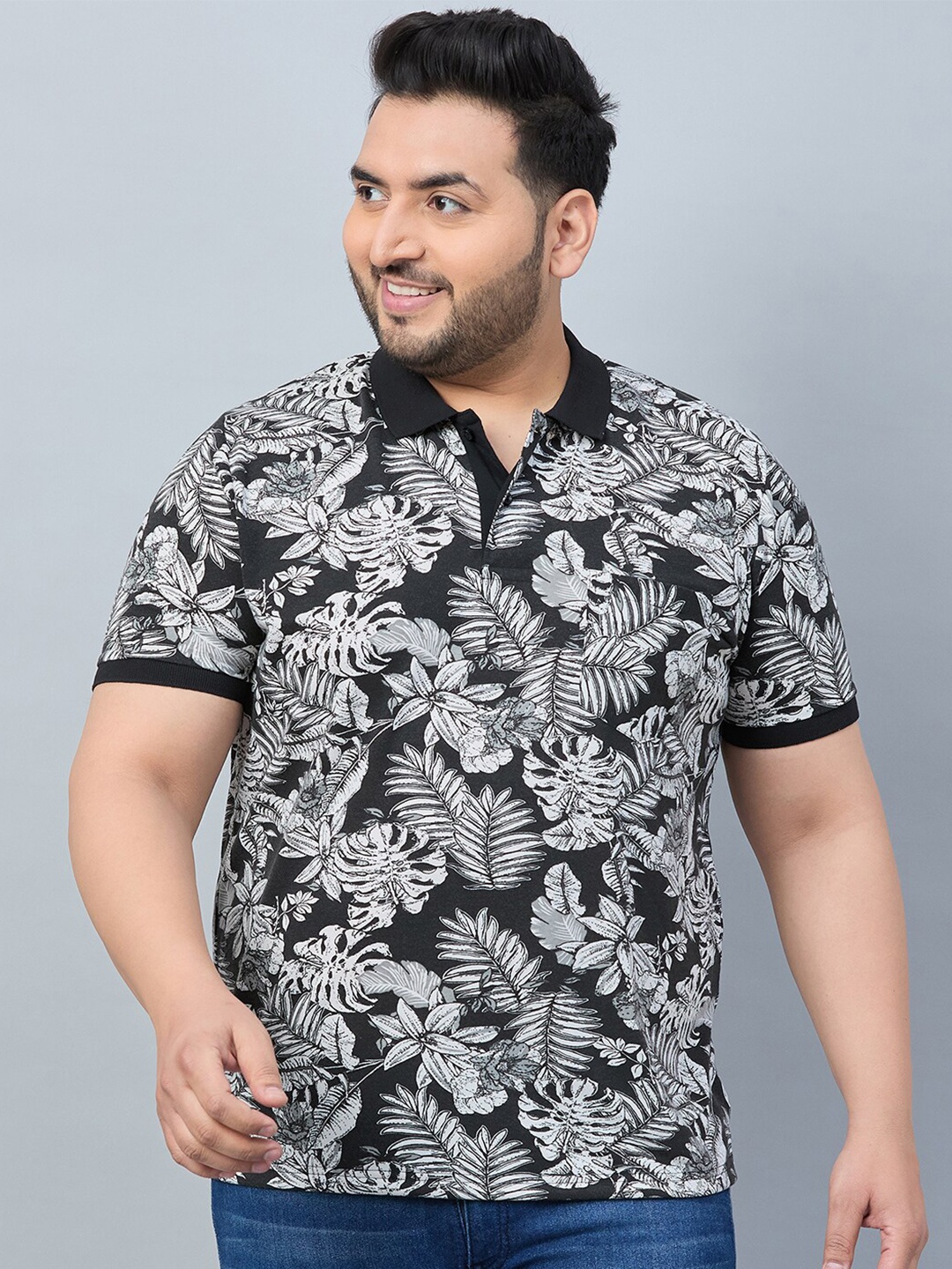 

AUSTIVO Plus Size Floral Printed Polo Collar Regular Fit T-shirt, Black