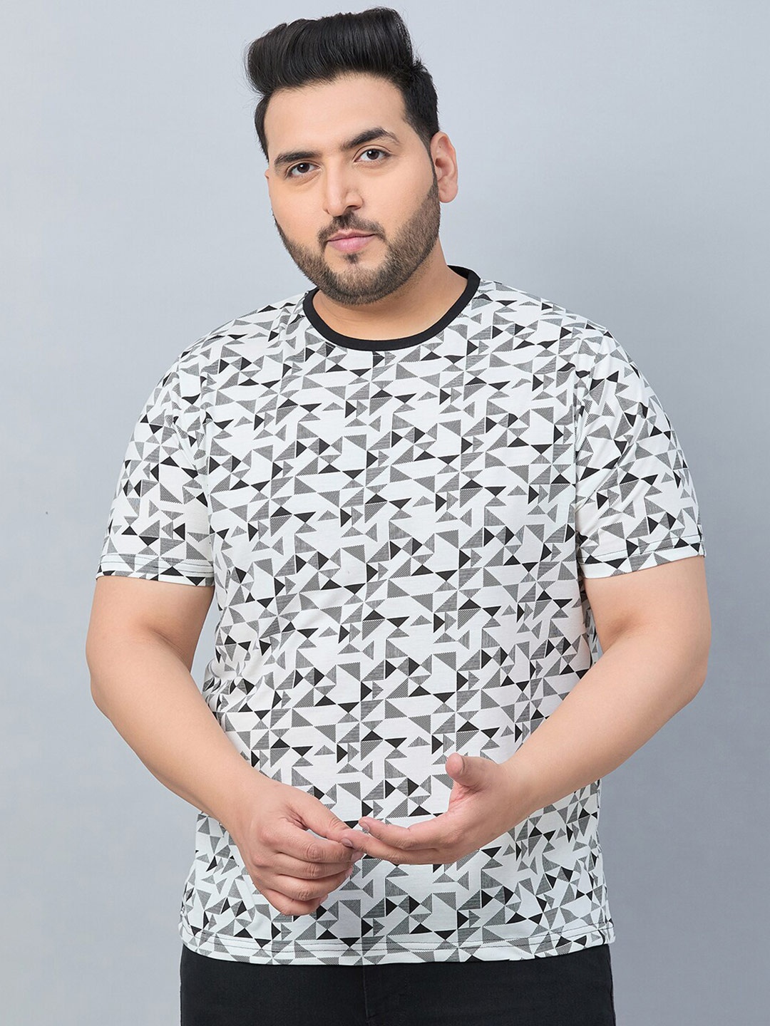 

AUSTIVO Plus Size Geometric Printed Round Neck Regular Fit T-shirt, White