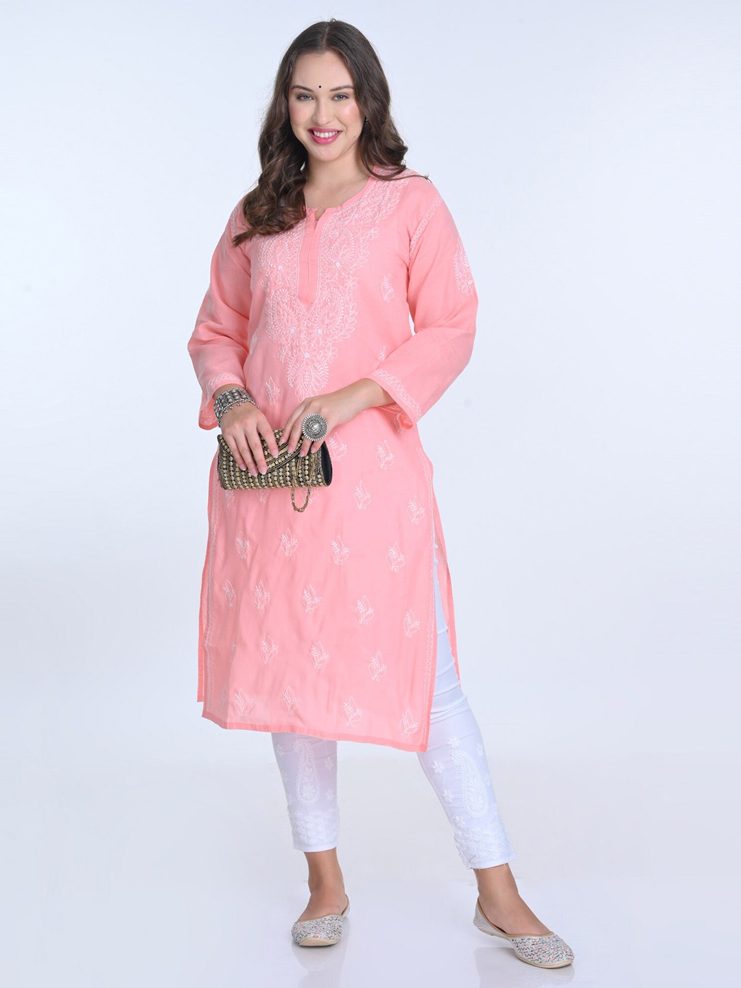 

KHAKA Paisley Embroidered Chikankari Floral Kurta, Pink