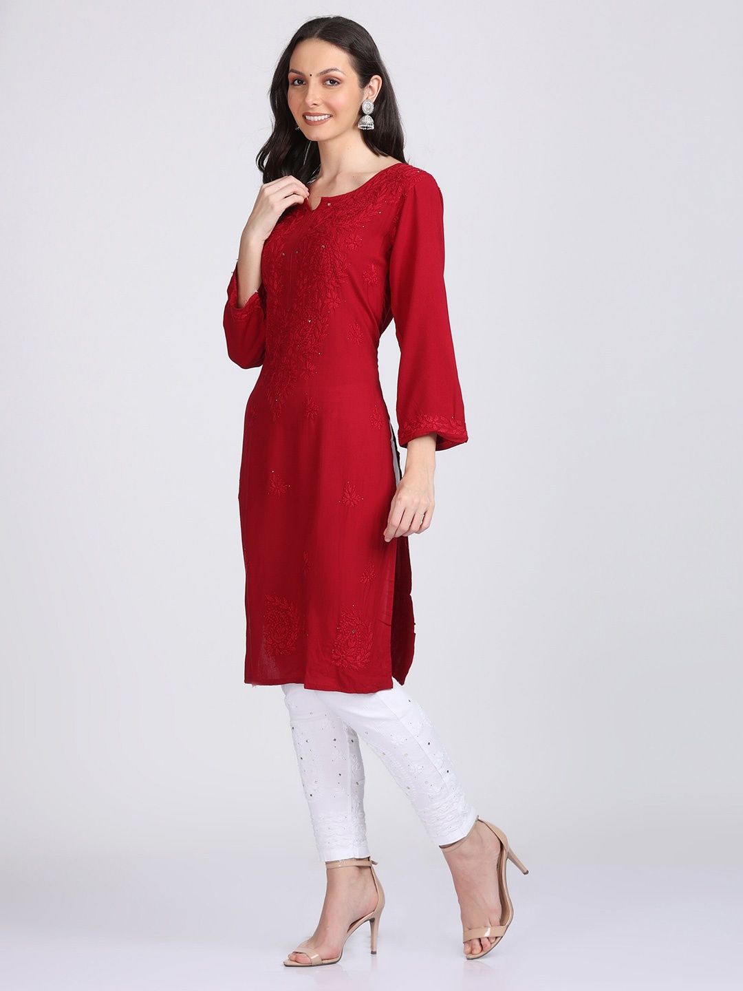 

KHAKA Ethnic Motifs Embroidered Straight Kurta, Maroon