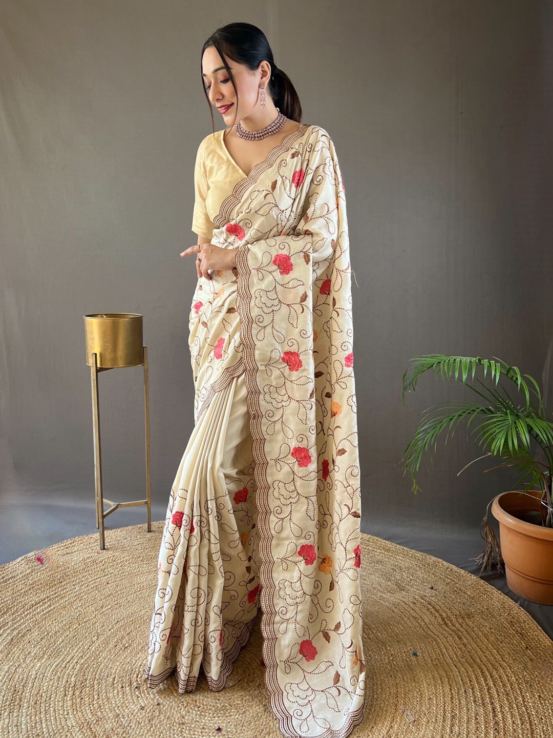 

LeeliPeeri Designer Floral Embroidered Silk Blend Tussar Saree, Cream