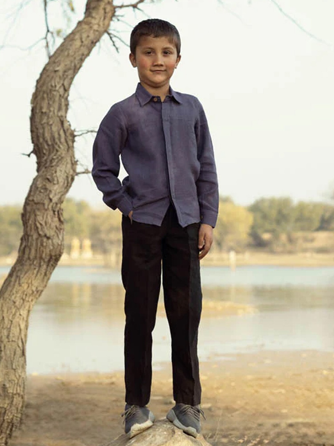 

CHI LINEN CLOTHING Boys Spread Collar Cuffed Sleeves Linen Casual Shirt, Blue