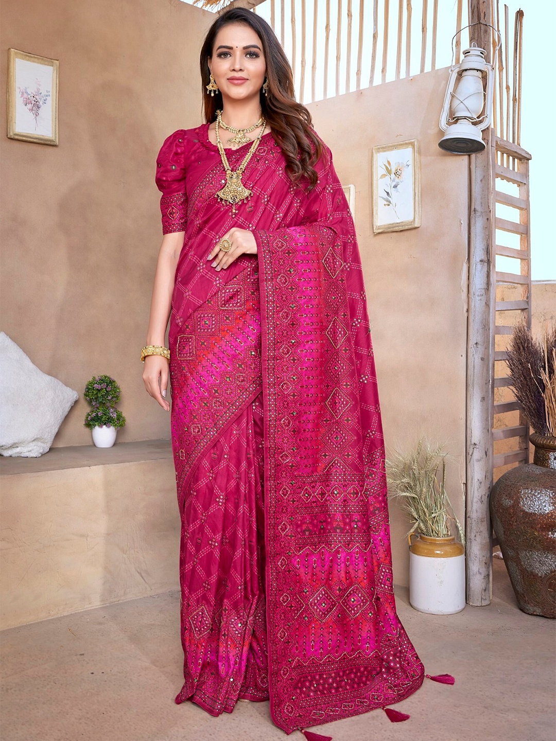 

LeeliPeeri Designer Ethnic Motifs Zardozi Chanderi Saree, Pink