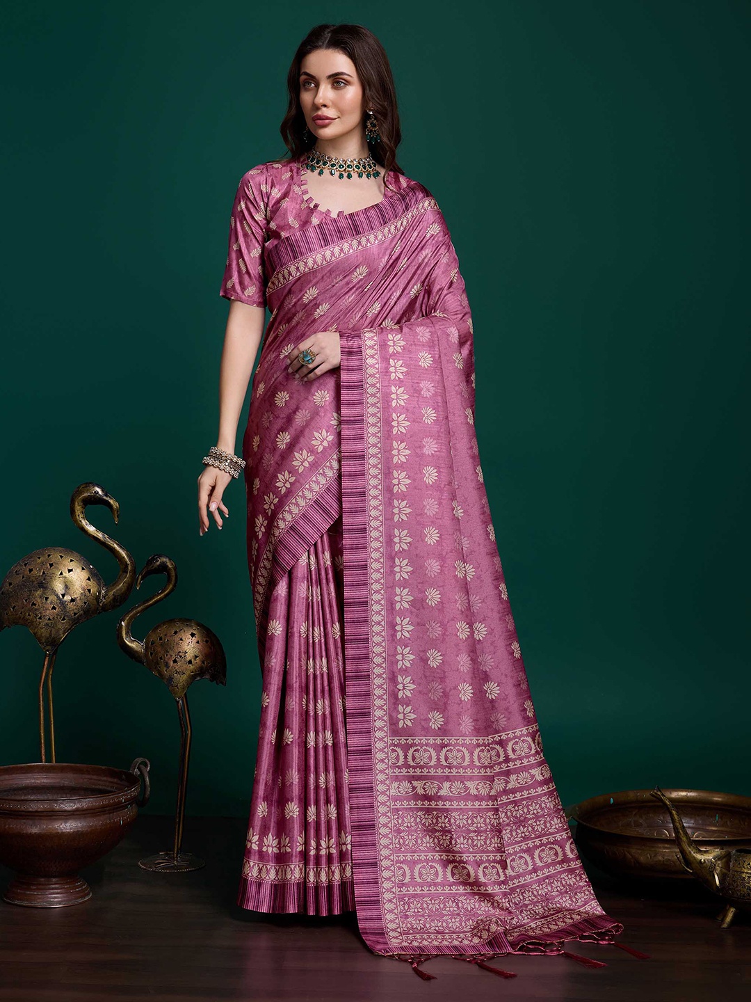

Mitera Ethnic Motifs Pure Silk Saree, Pink