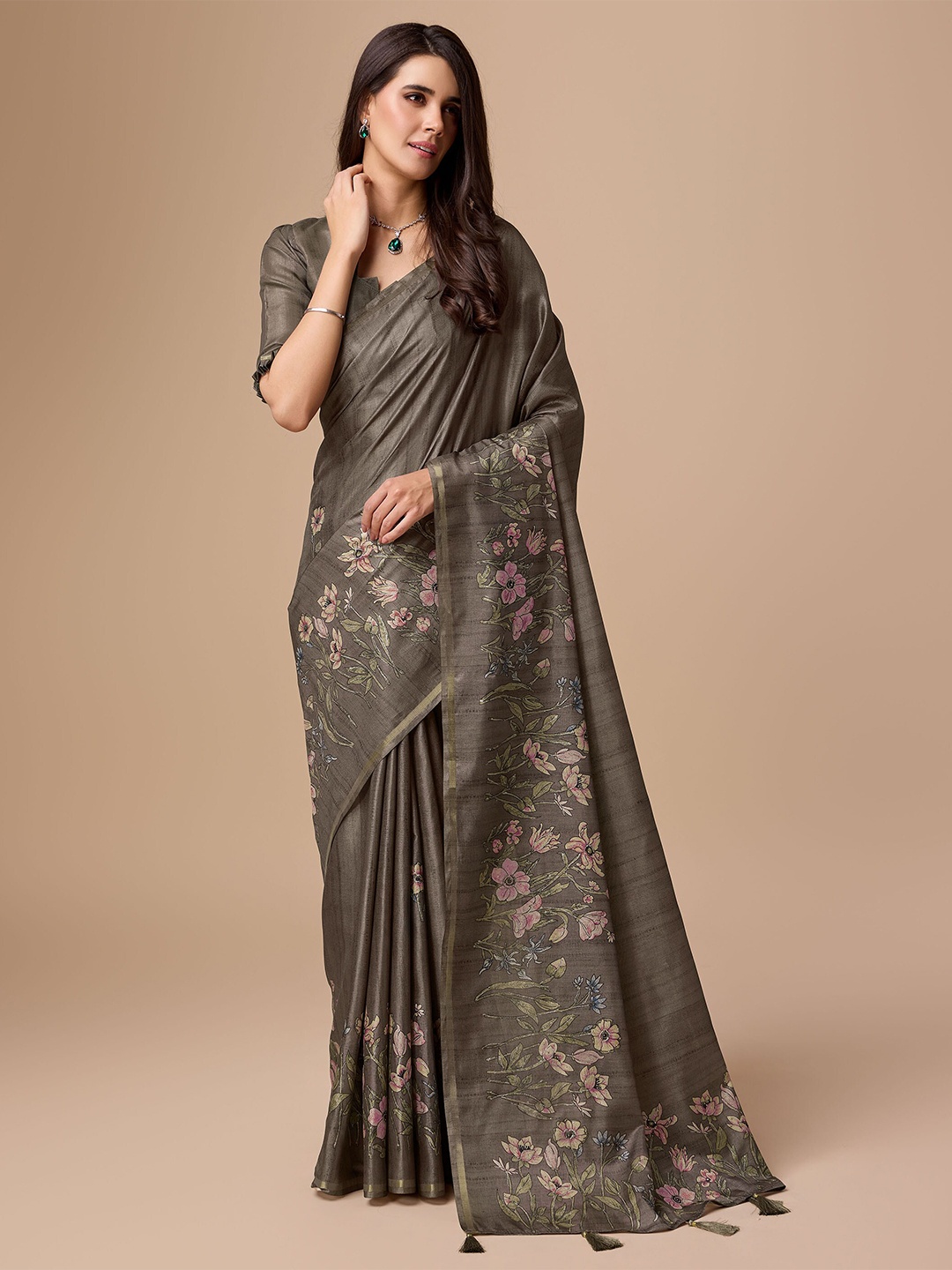 

Mitera Floral Saree, Green