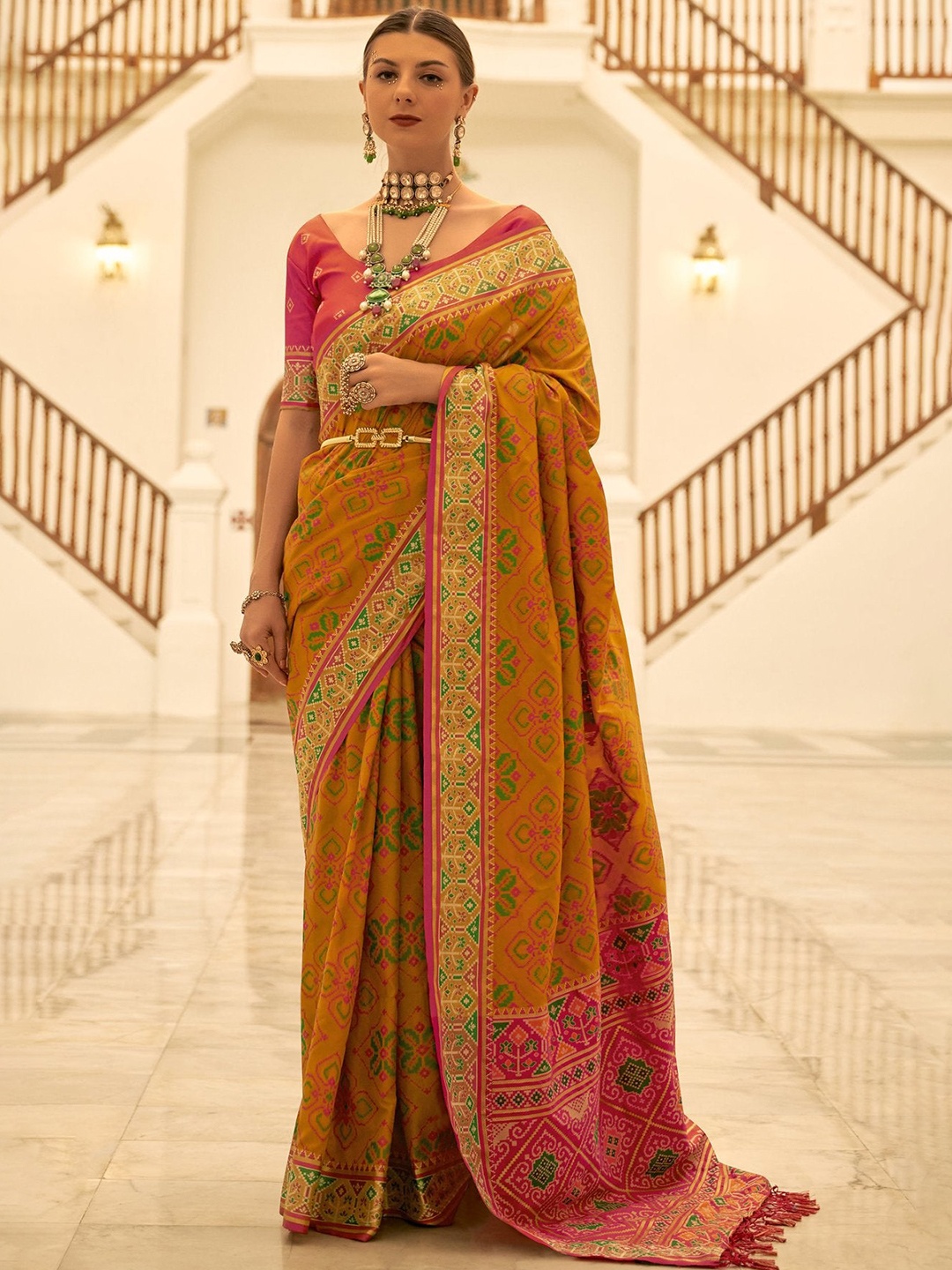 

MySilkLove Ethnic Motifs Zari Silk Blend Patola Saree, Yellow
