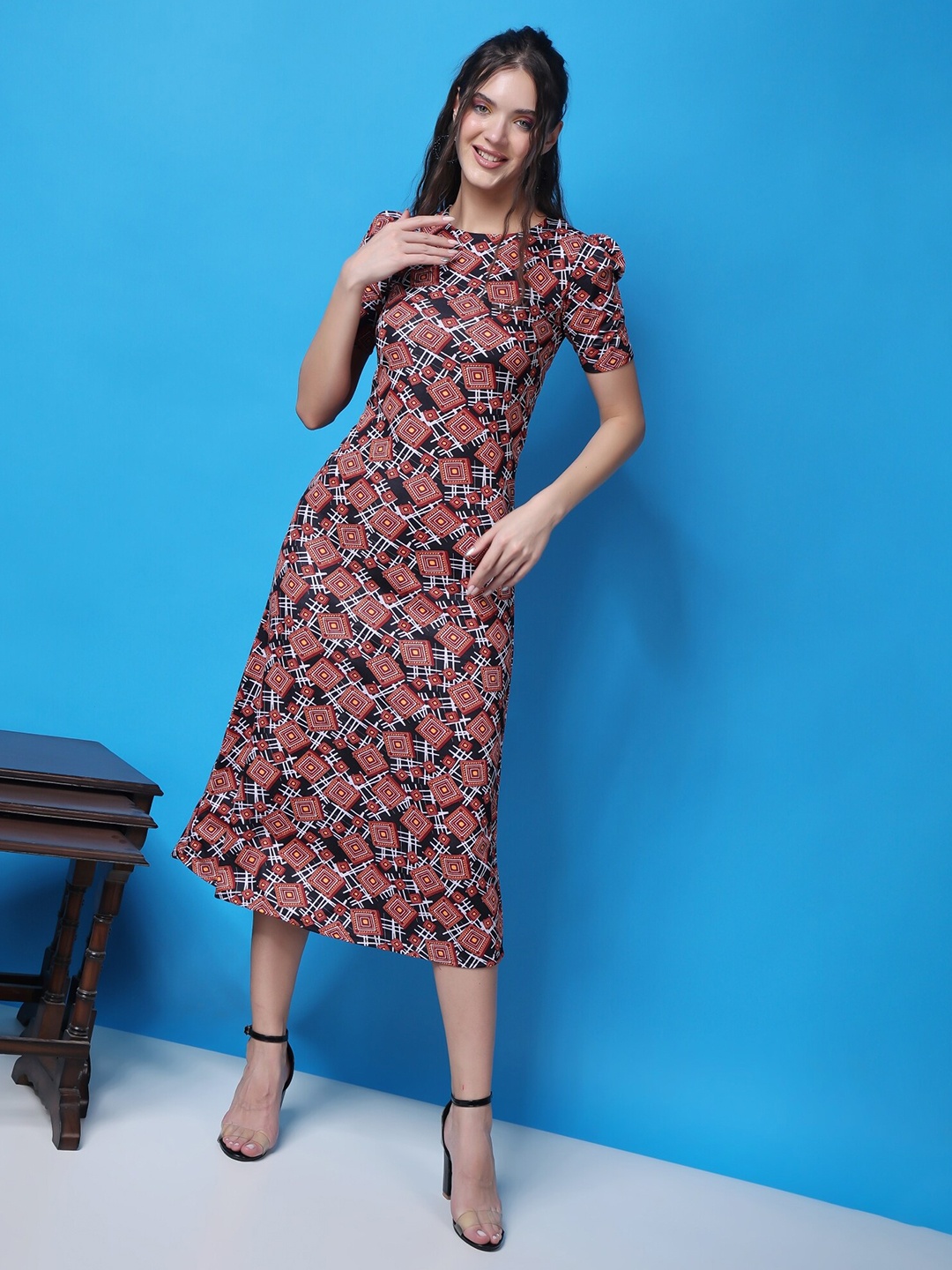 

Popwings Geometric Printed Puff Sleeves Sheath Midi Dress, Black