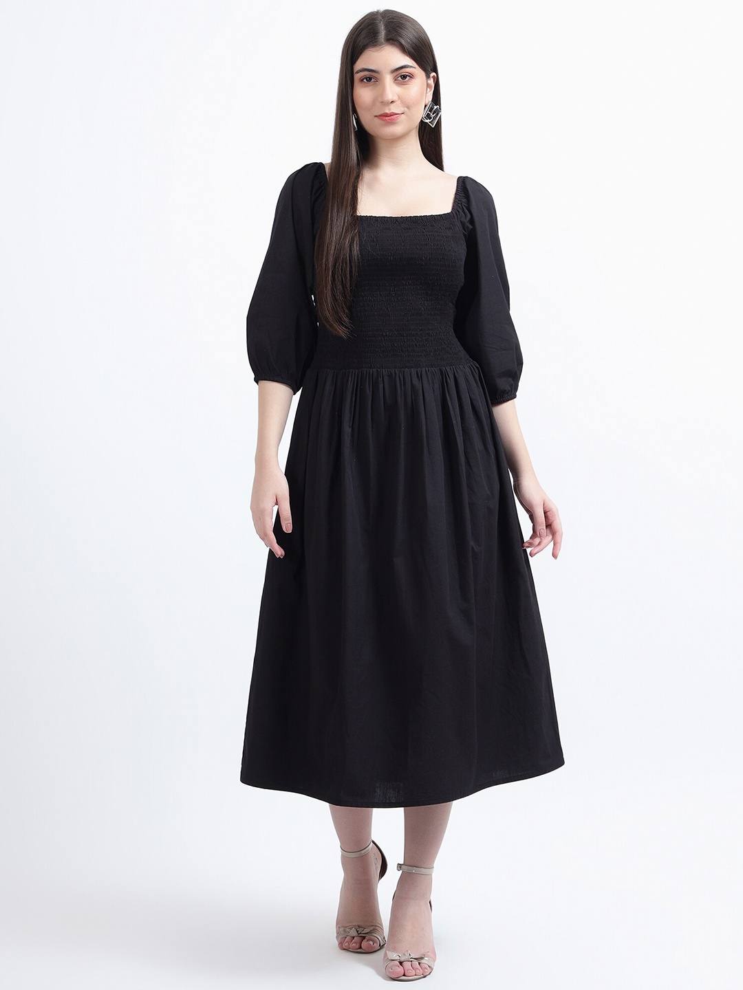 

DRAPE AND DAZZLE Square Neck Three-Quarter Puff Sleeve Fit & Flare Midi Dress, Black