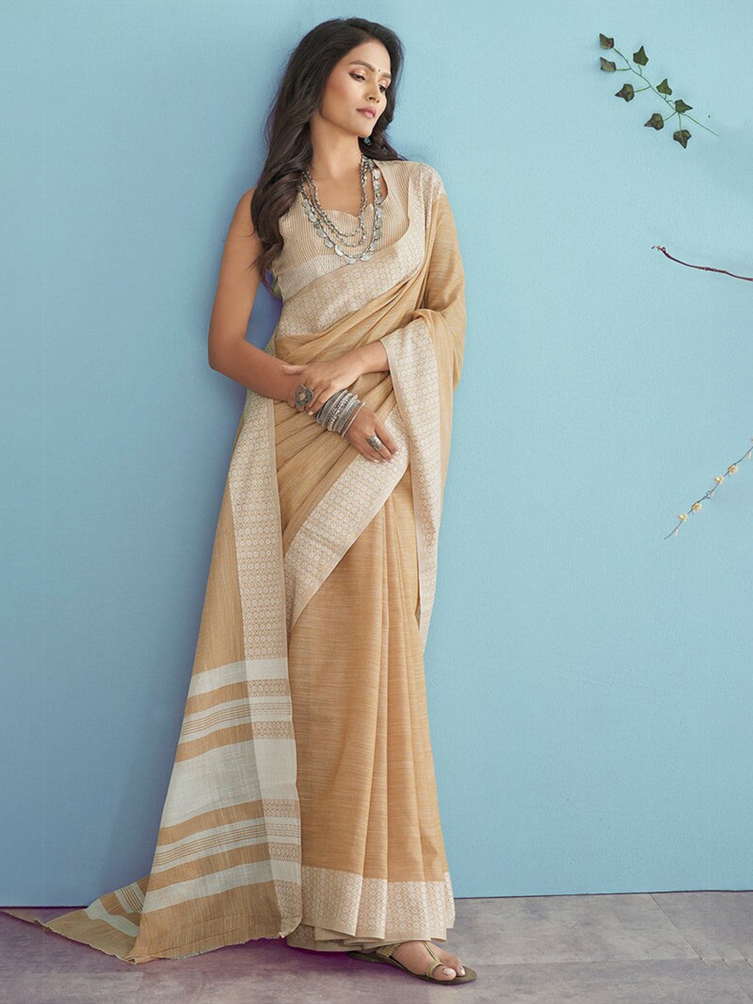

MySilkLove Zari Linen Blend Khadi Saree, Beige