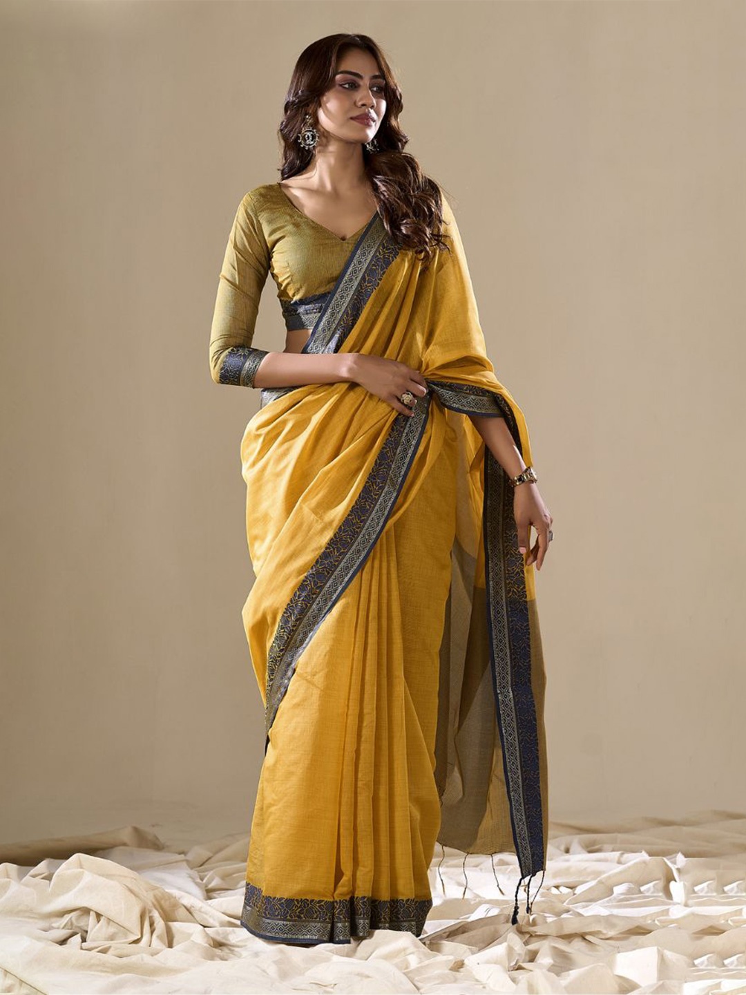 

MySilkLove Solid Silk Cotton Khadi Saree, Yellow