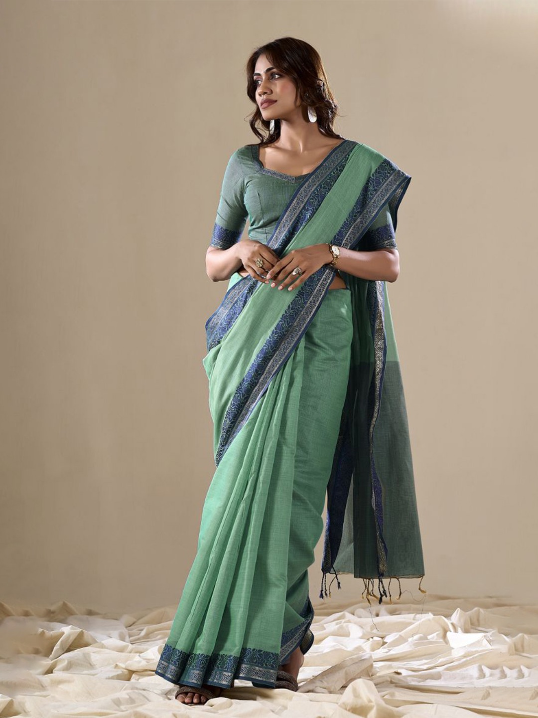 

MySilkLove Zari Silk Cotton Khadi Saree, Green