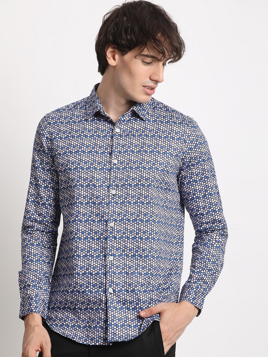 

THE BEAR HOUSE Slim Fit Long Sleeves Spread Collar Cotton Opaque Printed Casual Shirt, Blue