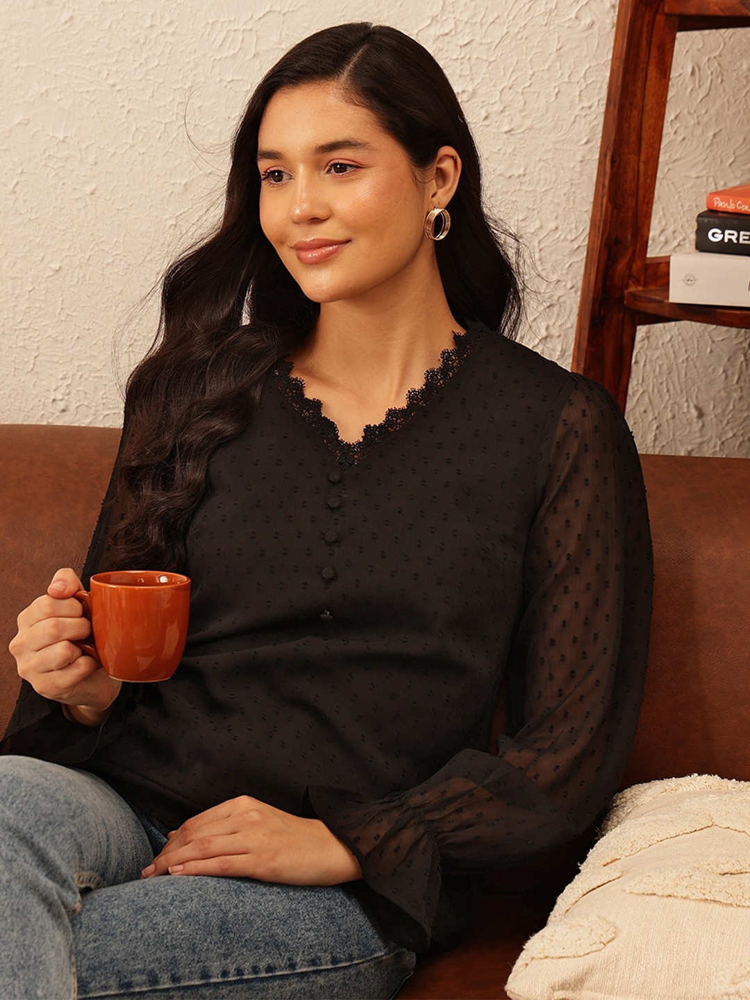 

QUIERO Black Cuffed Sleeves V-Neck Chiffon Regular Top